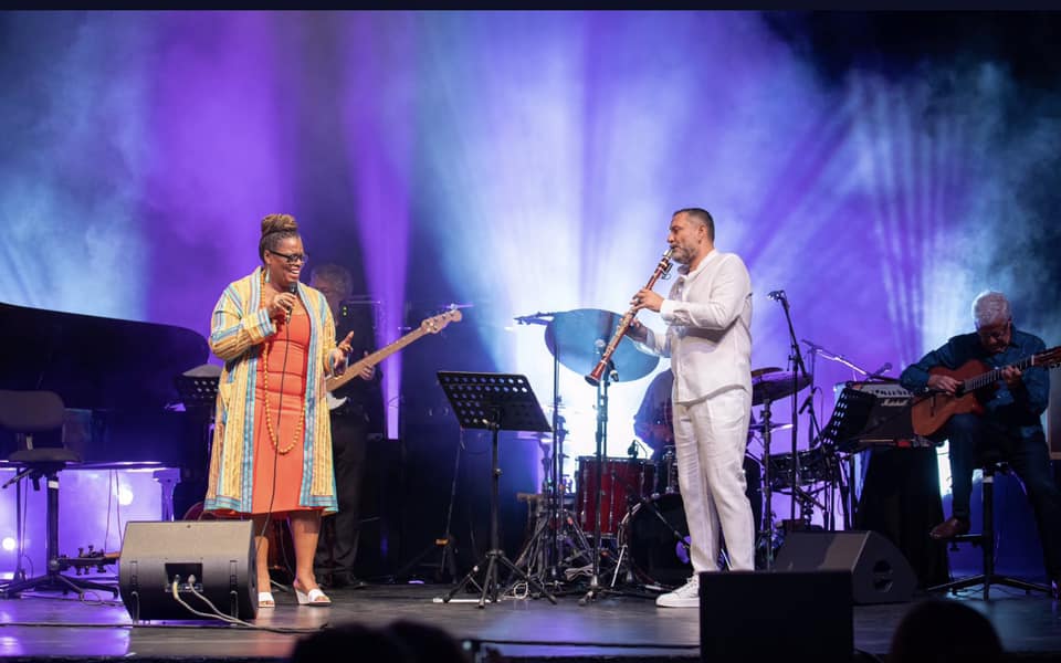 Dianne Reeves